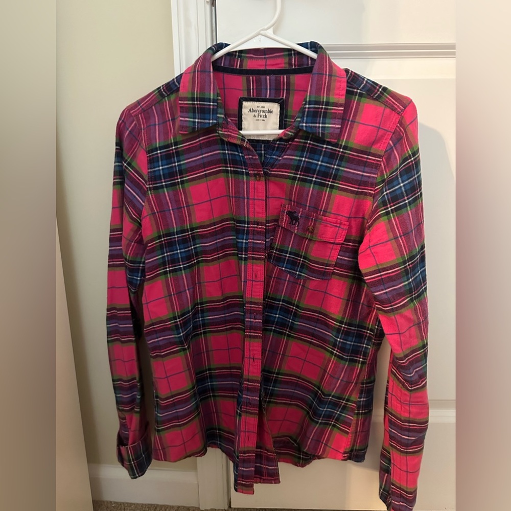 Abercrombie & Fitch women’s long sleeve flannel shirt, size L, excellent cond.